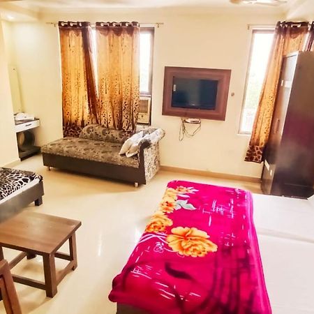 Sukhman International Hotel Near Amritsar Railway Station Exterior foto