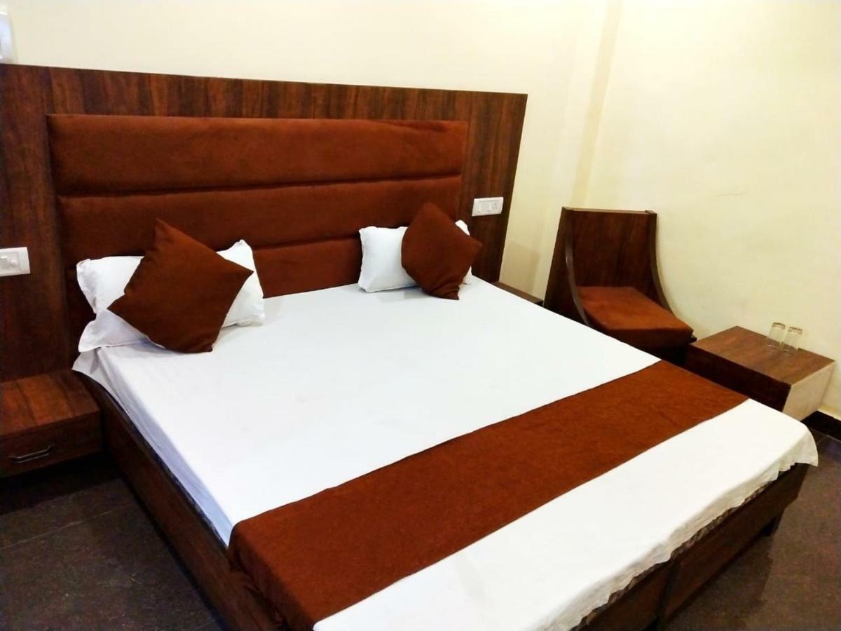 Sukhman International Hotel Near Amritsar Railway Station Exterior foto